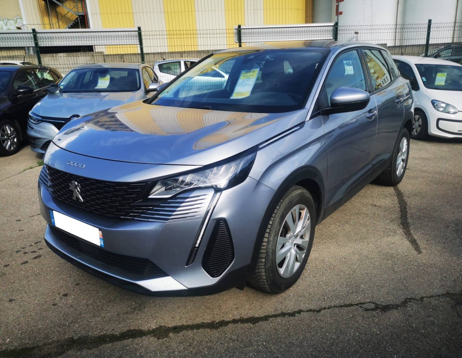 Acheter un mini bus combi d'occasion pas cher Marseille 13012