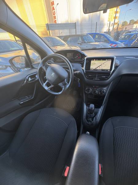 PEUGEOT 208 HDI 100CH ACTIVE BUSINESS