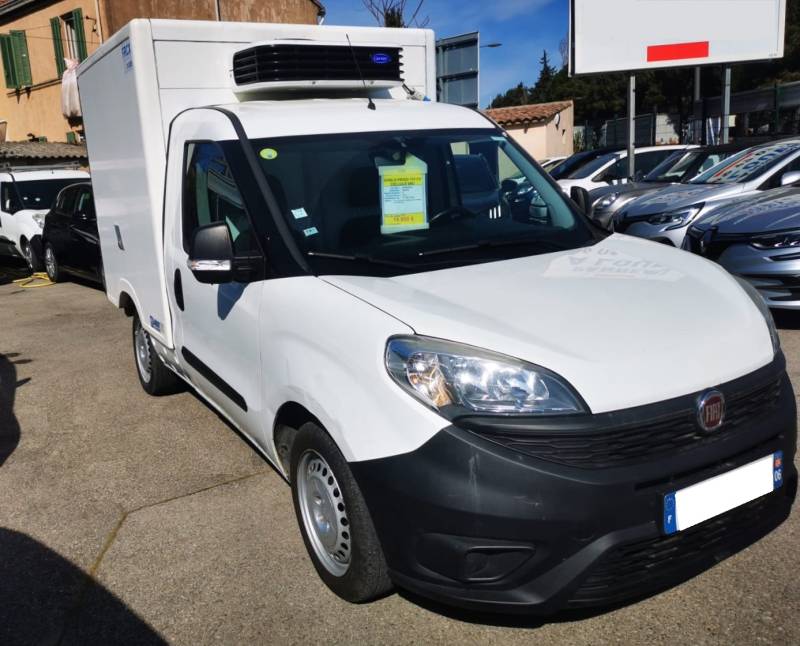 *** FRIGO +/-  ***  FIAT DOBLO 1.6 MJTD 105 FRIGO +/-  OCCASION