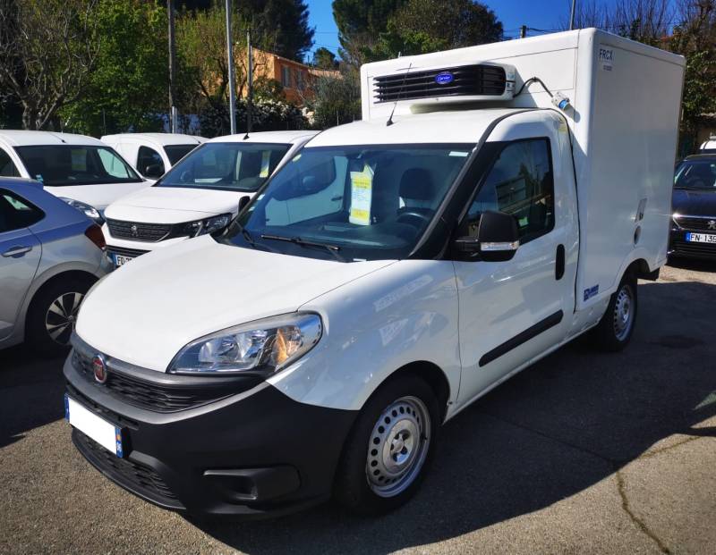 *** FRIGO +/-  ***  FIAT DOBLO 1.6 MJTD 105 FRIGO +/-  OCCASION