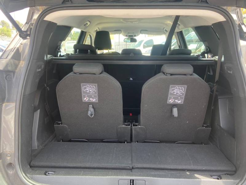 *** BOITE AUTO *** PEUGEOT 5008 1.5 BLUEHDI 130 ACTIVE BUSINESS EAT8¨7 PLACES  OCCASION