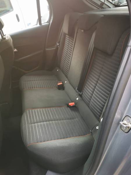 PEUGEOT 208 1.5 BLUE-HDI 100 ACTIVE BUSINESS OCCASION