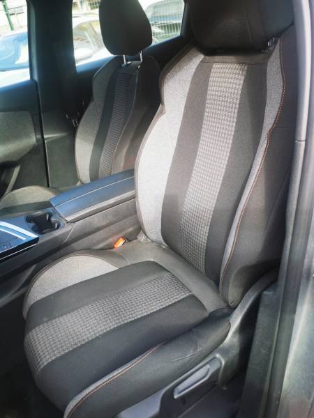 PEUGEOT 3008 1.5 BLUEHDI 130 ACTIVE BUSINESS  OCCASION