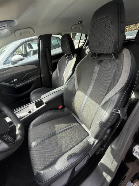 PEUGEOT 308 III 1.5 BLUEHDI 130CH ALLURE EAT8