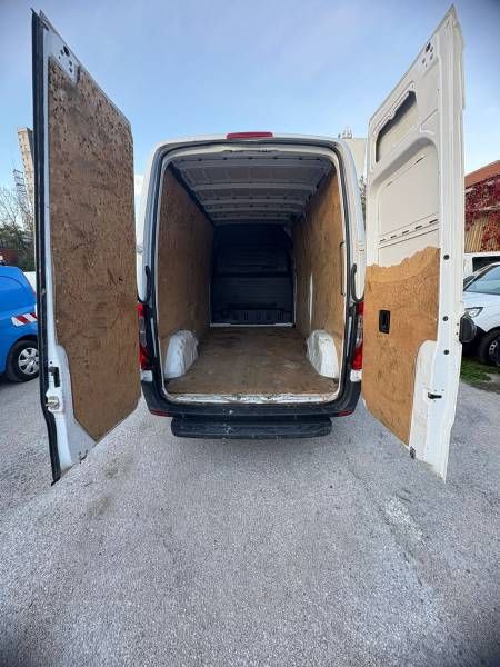 MERCEDES SPRINTER 2.2 D 114CH 12m3 311