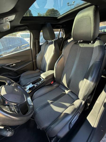 PEUGEOT 2008 130CH GT LINE FULL OPTION