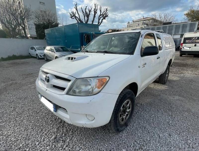TOYOTA HILUX 2.5 D-4D 120 XTRA CAB 4WD PICK UP  OCCASION