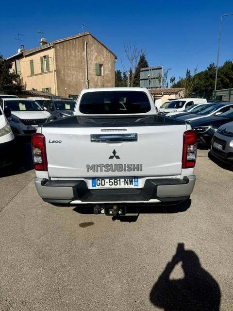 MITSUBISHI L200 CLUB CABINE 2.2 DI-D INVITE 150CH